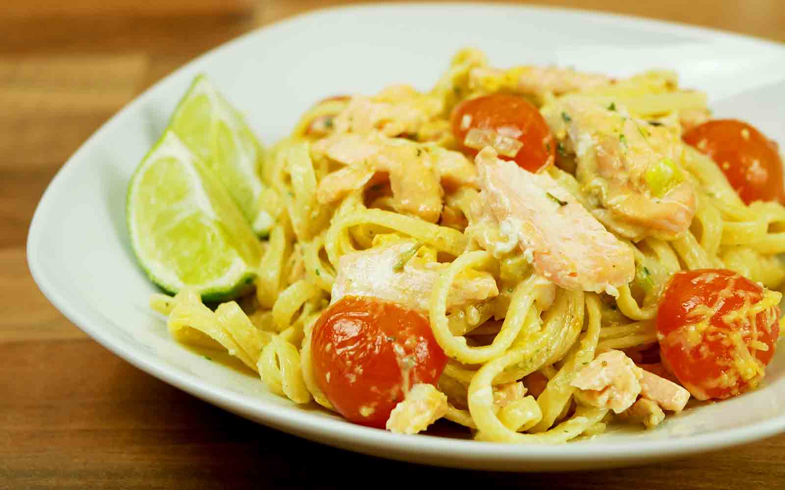 Salmon Linguine BOEMEF